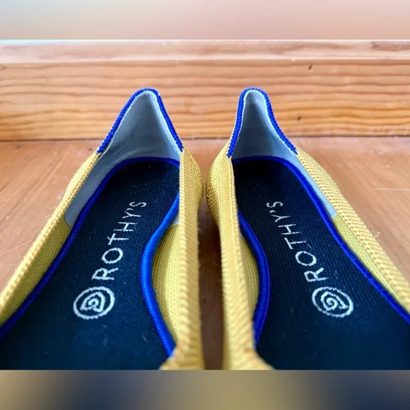 Rothy’s The Point Flat | Size 8 - Picture 5 of 10